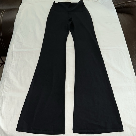 SOLD🌸Fabletics Ultra High Waisted PureLuxe Pant Size XXS NWT - Picture 2 of 9